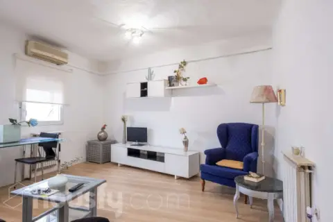 Piso en calle de Athos, nº .