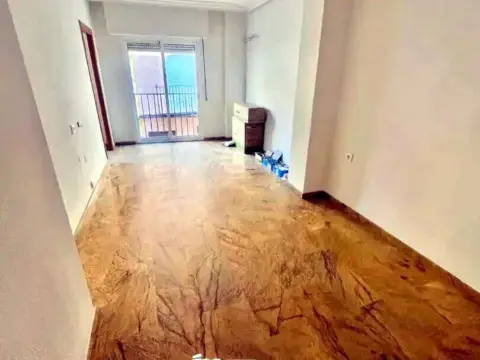 Piso en calle de la Larga