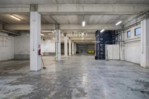 Nave industrial en Avenida de Madrid