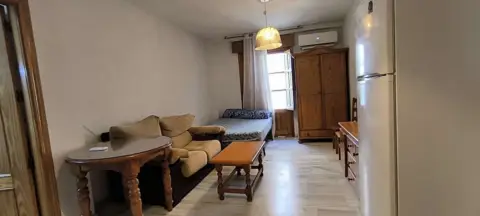 Estudio en calle Yeseros, 3