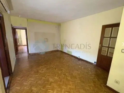 Piso en calle de Lila