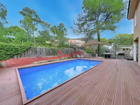 Chalet en Carrer del Segre