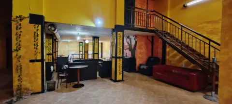Local comercial en Castilla-Hermida