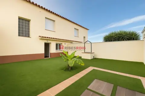 Casa adosada en Nucli Urbà