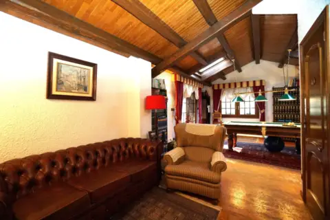 4-bedroom chalet for sale in Andorra la Vella · 48 of 60