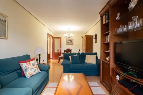 Piso en Avenida de Galicia, 1