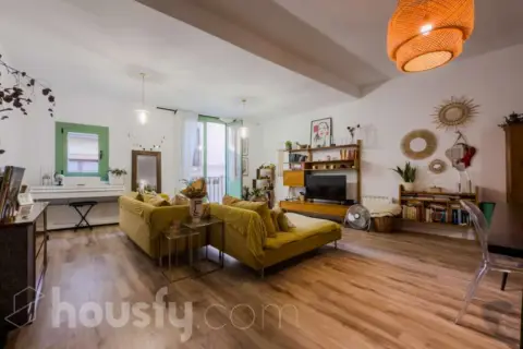 Piso en Carrer dels Assaonadors, nº .