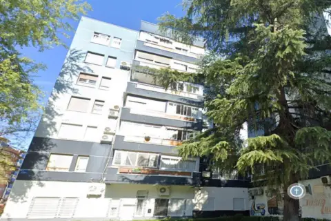 Piso en Avenida de Los Andes, 12