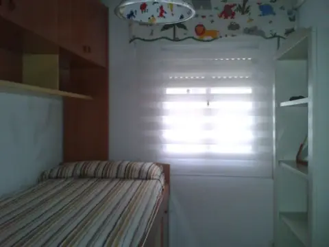 Room in calle de María Auxiliadora, 6