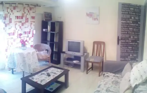 Habitación en calle Mesegueres, 2