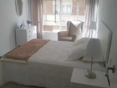 Habitación en Carrer de Rubén Vela, 3