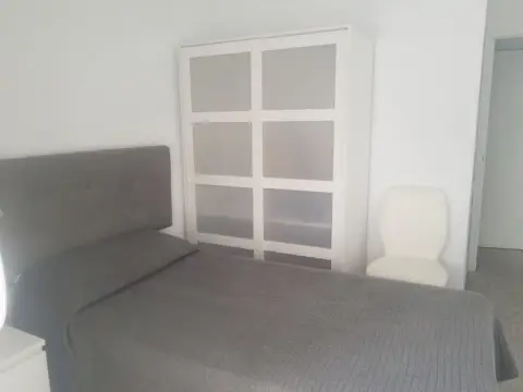 Habitación en Carrer de Rubén Vela, 3