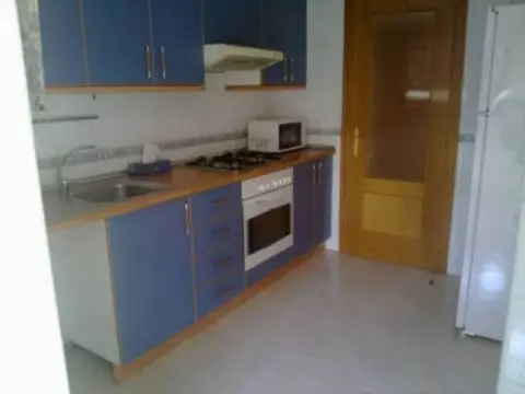 Habitación en Carrer de Font de la Figuera, 3