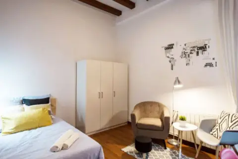 Habitación en Carrer de Sant Pere, 12