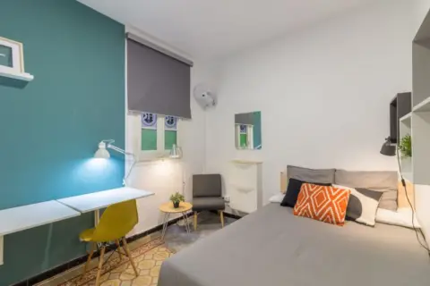 Habitación en Carrer Gran de Gràcia, 239