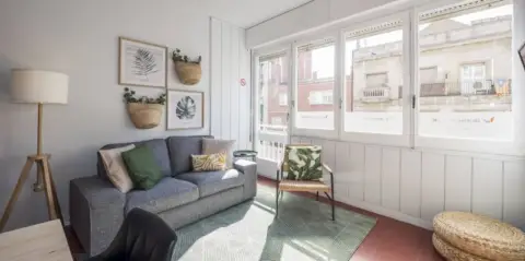 Habitación en Avinguda de la Riera de Cassoles, 56