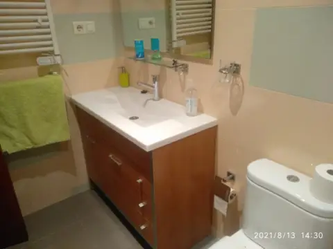 Habitación en Carrer de Benidorm, 19