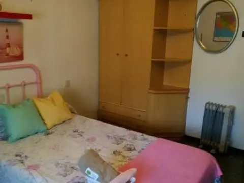 Habitación en calle de la Sagrada Familia, 2