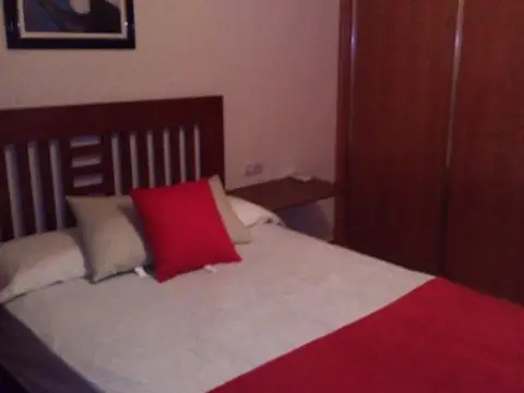Habitación en calle Melilla, 3