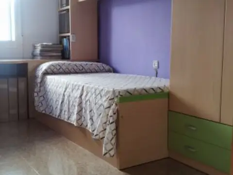 Habitación en calle de Jávea, 12