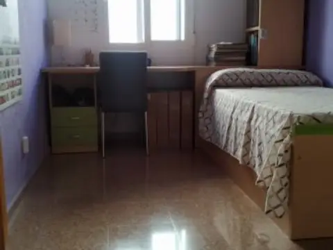 Habitación en calle de Jávea, 12