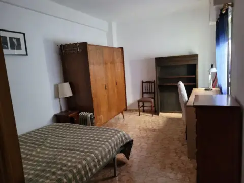 Habitación en calle del Pintor Velázquez, 47