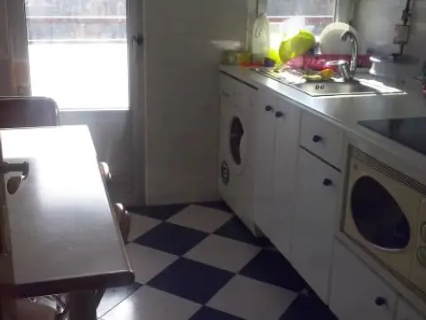 Habitación en Plaza Circular, 2
