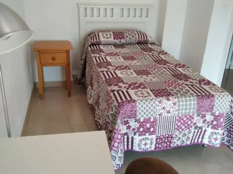 Habitación en calle Marqués de Ordoño, 12