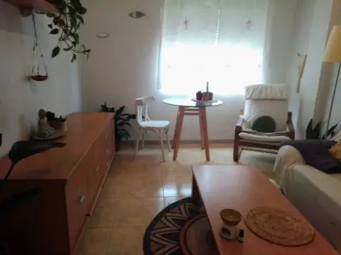 Habitación en calle de Rabasa, 8