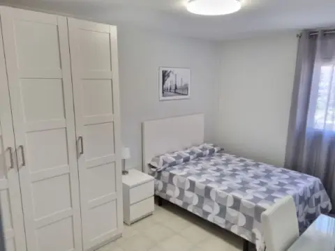 Habitación en Avenida de Ramón y Cajal, 4