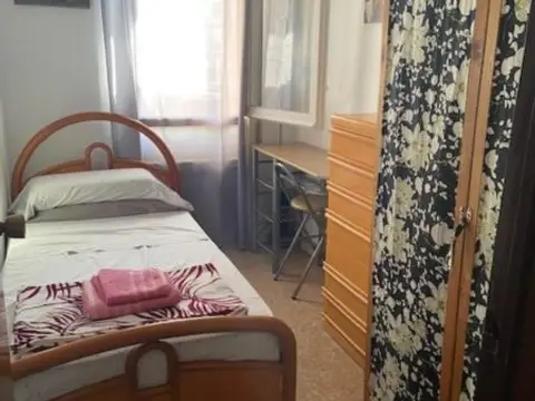 Habitación en Carrer d'Aragó, 601