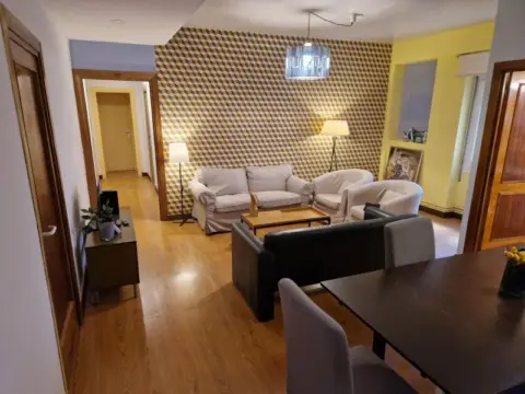 Habitación en calle de Don Jaime I, 33