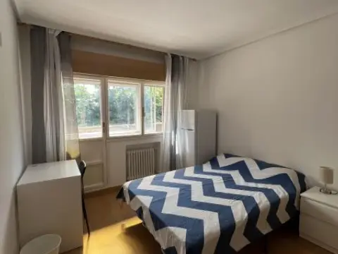 Habitación en calle de Gutiérrez Herrero, 10