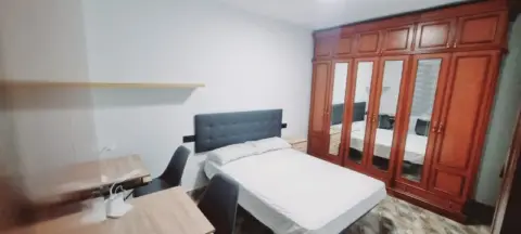 Habitación en Carrer de l'Unió, 25