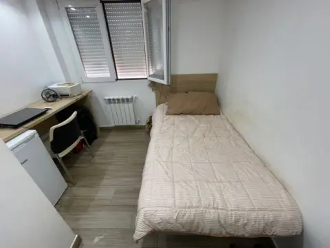 Habitación en Avenida de Jaca, 14