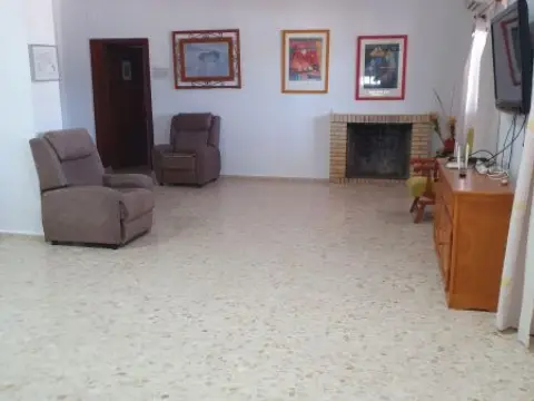 Habitación en Avenida de los Azahares, 2