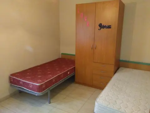 Habitación en calle Escenografo Ber, Carratala, nº 9