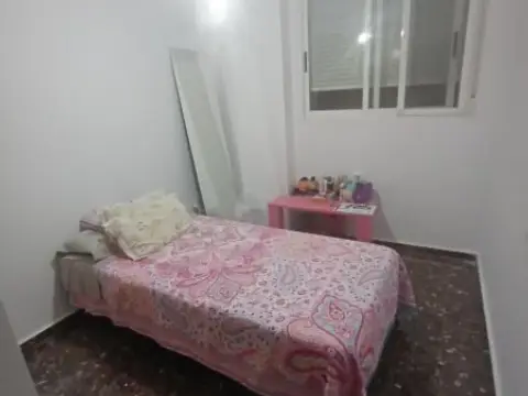 Habitación en calle Santa Tereseta, nº 66