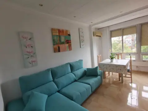 Habitación en Avenida del Intendente Jorge Palacios, 18