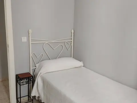 Habitación en calle San Joaquín, 2