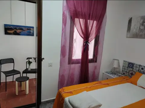 Habitación en calle Pasaje VIA Trajana A Numero 11, nº 11