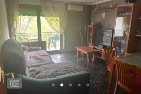 Habitación en Carrer d'Enric Morera, 41