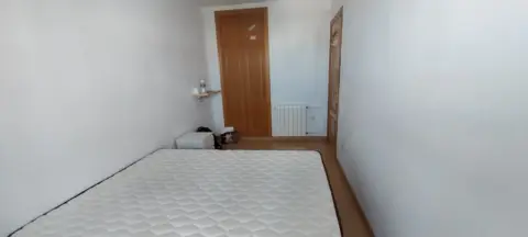 Habitación en Carrer de Ramón y Cajal, 28