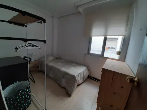 Habitación en calle Farmacéutico Murillo Herrera, 11