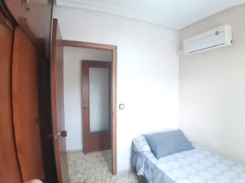 Habitación en calle de Ricardo Zamora, 1