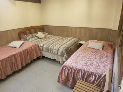 Habitación en calle de Santa Eulalia, 1