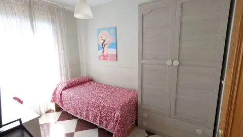 Habitación en Plaza vizconde de miranda, 3