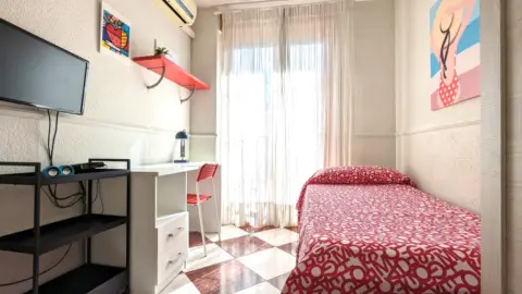 Habitación en Plaza vizconde de miranda, 3