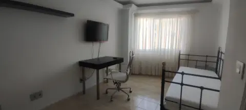 Habitación en Avenida de César Manrique, 3