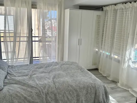 Habitación en calle del Maestro Caballero, 57